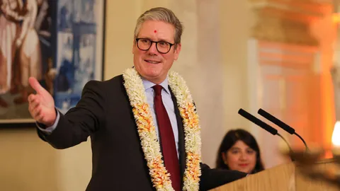 Diwali Party Outrage: UK PM’s Office Apologizes Over non-veg Food