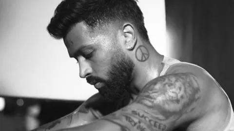 Mumbai Indians' Team Captain Hardik Pandya Faces One-Match Ban