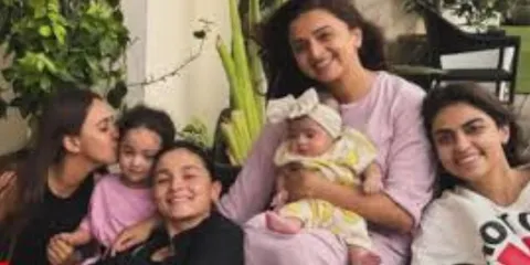 Raha Kapoor Chills With Alia Bhatt; Unseen Pics!