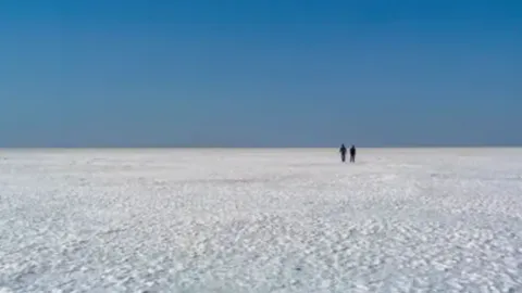 Rann of Kutch: Gujarat's Stunning White Desert Adventure