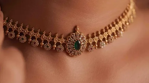 A Tight Necklace May Reduce Brain Blood Flow by 7.5%