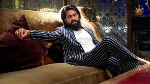 Lesser Known Facts: Did You Know? Yash is a Self-Trained Dancer; lets have a look at his iconic dance numbers!