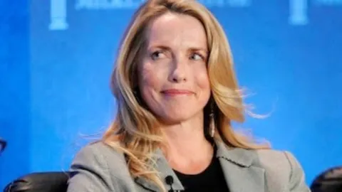 Laurene Powell's Flight Breaks 93-Year-Old Kumbh Mela Record in Prayagraj
