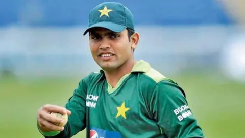 Kamran Akmal Claims Pakistan is Undeserving of Winning the 2025 Trophy