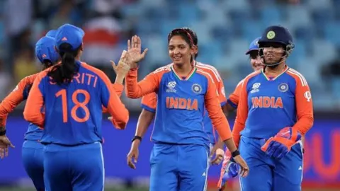 How Women's Cricket Evolved - From Historic Beginnings to Glory