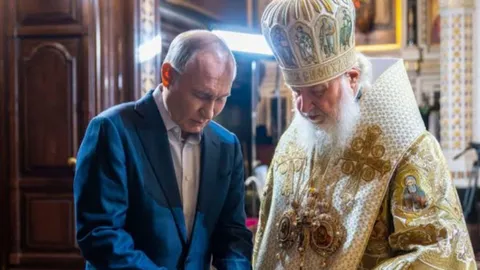 Putin Visits Church to Pray for Trump Following His Assassination Attempt