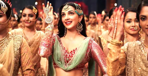 Kiara Advani to Play Meena Kumari