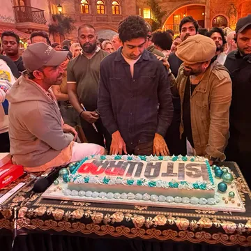 Bitter-sweet to call it a wrap for Kabir : Hrithik Roshan as War 2 shoot comes to an end