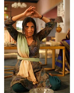Is This Divya Khossla’s Most Striking Transformation Yet?