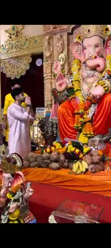 Karanvir Sharma Seeks Blessings at Andhericha Raja Ahead of The Trial Season 2 Release