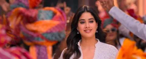 "When people see the film they will realise the Comic and Commerical side Janhvi Kapoor has", Shashank Khaitan heaped praises on Janhvi Kapoor at the trailer launch of Sunny Sanskari Ki Tulsi Kumari