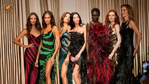 Iconic Supermodels pay homage to Roberto Cavalli at Milan Fashion Week