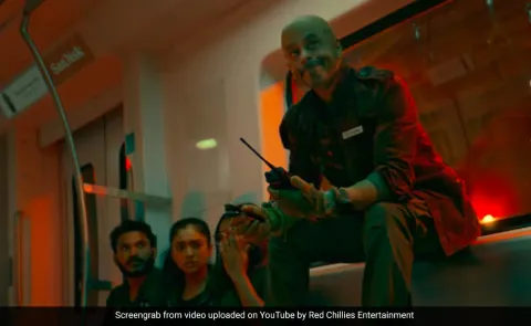 Jawan Trailer: The Internet On Shah Rukh Khan's "Out Of Syllabus" Alia Bhatt Dialogue