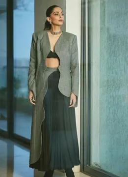 ‘Super excited to face the camera again!’: Sonam Kapoor