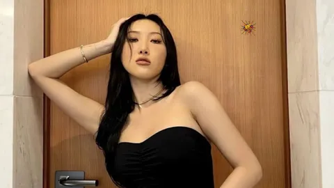 How MAMAMOO’s Hwasa Overcame Hardships In Her Career: An Inspiring Lesson