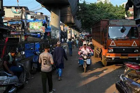 Wealthy Philanthropist Aims to Revitalize India’s Largest Slum with Ambitious Plans
