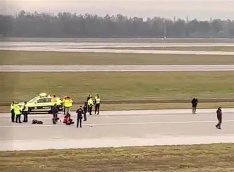 Climate Activists' Protest: Gluing Hands on Airport Runway Result in Amputation
