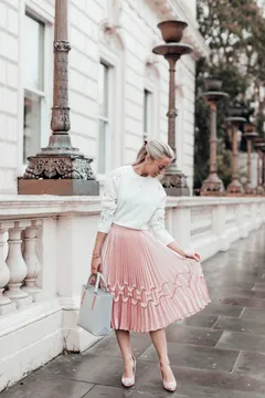 Find Your Signature Style: Move Beyond Fashion Comfort-Zone