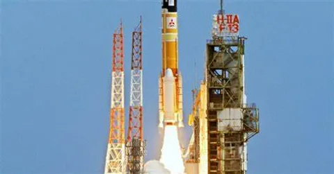 Japan's SLIM Moon Lander Successfully Launched after Multiple Delays