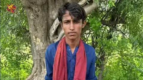 Pakistani Man Crosses Border To Save Himself From Girlfriend's Family