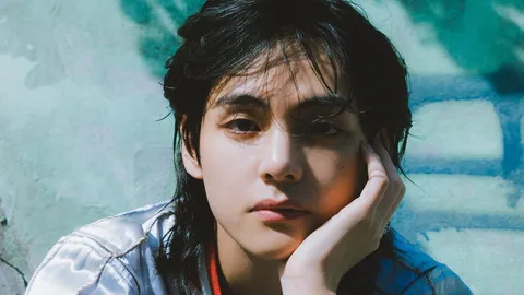 BTS' V Will Hold Offline Fan Meeting To Celebrate Solo Album Layover!