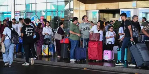 Mumbai Rains: Air India Offers Full Refund Amid Flight Disruptions; IndiGo Issues Travel advisory