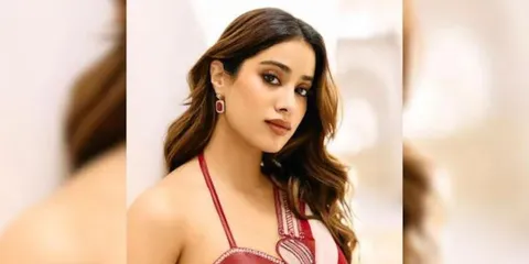 Janhvi Kapoor Discharged From Hospital After Suffering From Food Poisoning