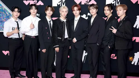 Stray Kids Members in Minor Car Accident + Unveiling Comeback Details