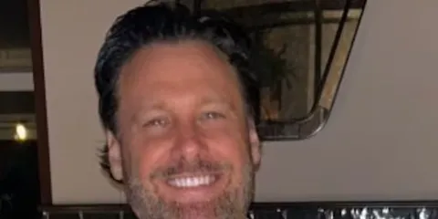 Man Sues 50 Women For Calling Him A 'Bad Date'