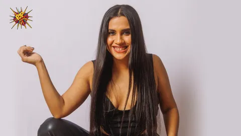 5 Nikhita Gandhi tracks that is  must in your playlist