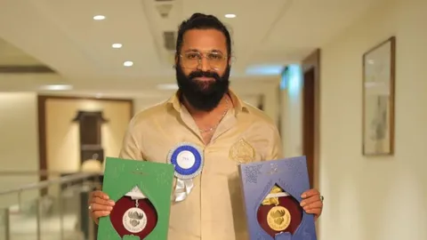 Do you know ? Rishab Shetty is the only Actor and Director to win National Award for both Best Actor & Best Popular Film!
