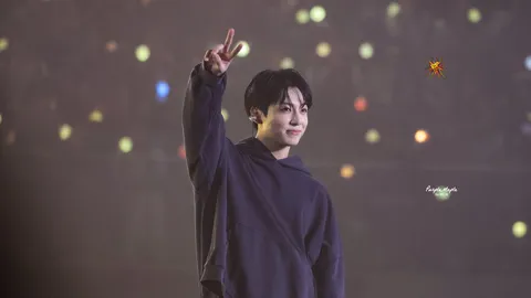 Jungkook's Revealing Q&A and Glimpse of Hungary Adventure Captivates ARMYs at Golden Live Concert!