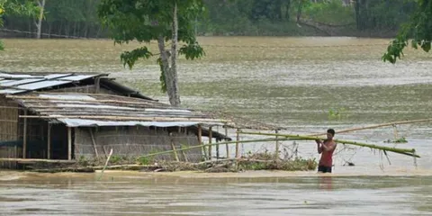 Assam Flood Worsening: Three More Deaths, New Areas Submerged!