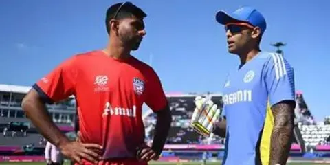 Saurabh Netravalkar's heartwarming reunion with Rohit Sharma and Suryakumar Yadav after T20 World Cup match