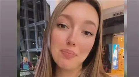 Russian Influencer Accuses Indian Passport Control Officer of 'Inappropriate Behavior'