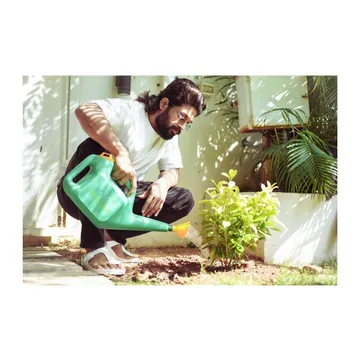 An ardent Plant lover, Allu Arjun wishes everyone 'Happy Earth Day'!