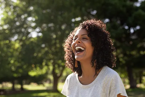<strong>Clear aligners vs lingual braces - which one should you go for?</strong>