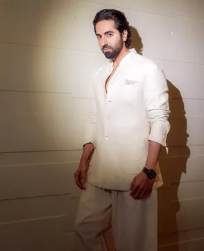 ‘An honour to be regarded as someone India identifies with the most!’ : Ayushmann Khurrana