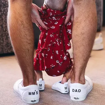 Priyanka Chopra Jonas Shares An Adorable Picture Of Lil Malti With Her Daddy Dearest Nick Jonas!