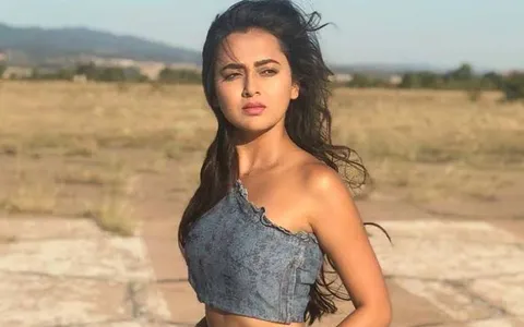 Tejasswi Prakash Rejects Ekta Kapoor's Ragini MMS And Takes Dreamgirl 2 As Her Bollywood Debut!