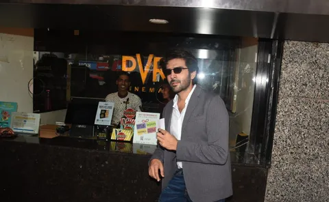 Kartik Aaryan celebrates 175 crore success with children from an NGO at a special screening!