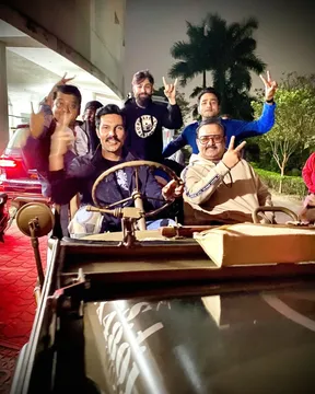 Randeep Hooda celebrates 100 days of shoot for his next "Inspector Avinash" in the most unique way!
