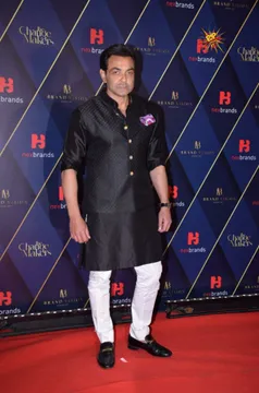 Bobby Deol felicitated with The OTT SuperstarStar award at Brand Vision Awards 2021.