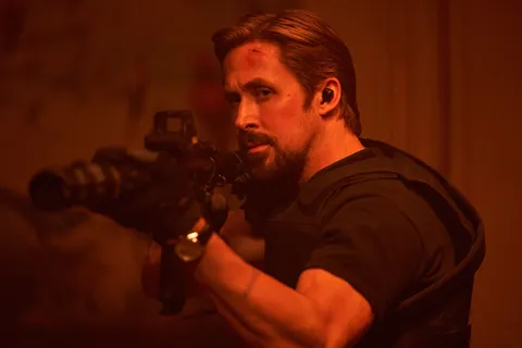 IT’S RYAN GOSLING VS. CHRIS EVANS VS. ANA DE ARMAS IN THE FIRST CLIP FROM ‘THE GRAY MAN’