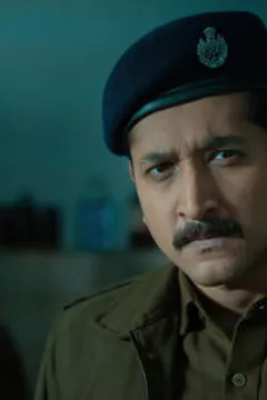 PARAMBRATA CHATTERJEE ON PLAYING A RIGHTEOUS COP, FROM KAHANI TO ARANYAK!