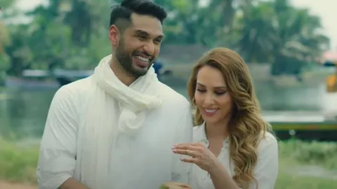 Iulia Vantur & Arjun Kanungo’s heart-warming track ‘Tera Tha Tera Hoon’ is out now!