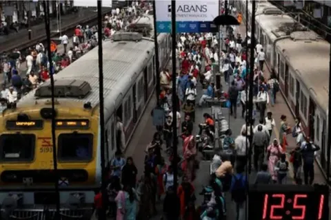 Central Railway Makes Rs. 100 crores as Fine from Ticketless Passengers