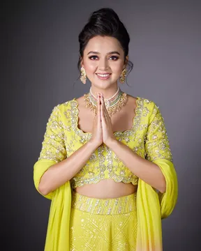 Tejasswi Prakash is a big fan of Bangtan Boys says 'My BTS story' is yet to come!