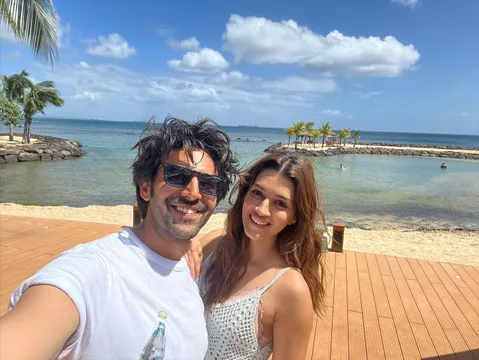 Shehzada co-star, Kartik Aaryan says he would go to workout first thing, if he woke up as Kriti Sanon for a day!
