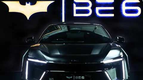 Gone in 135 secs: Mahindra Dominates with 999 Unit BE6 Sold Out, While Tesla Lags with just 600 Orders in India